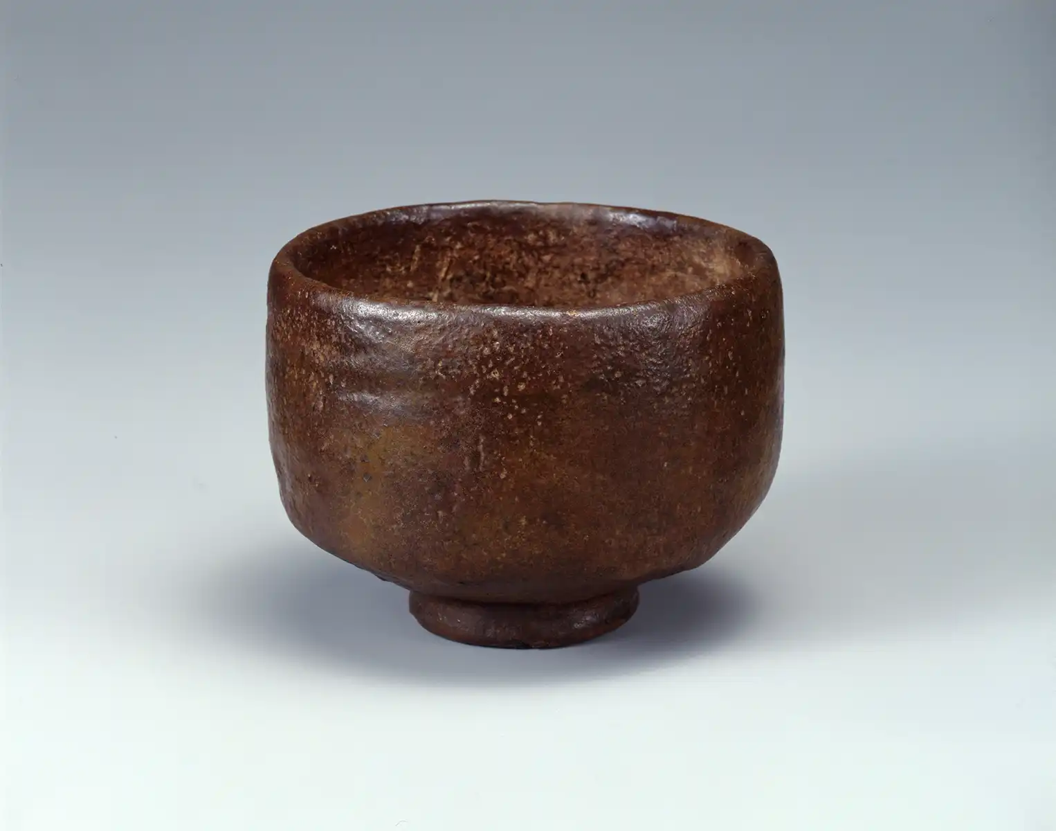 長次郎「黒楽茶碗 銘 巖」、桃山時代　16世紀